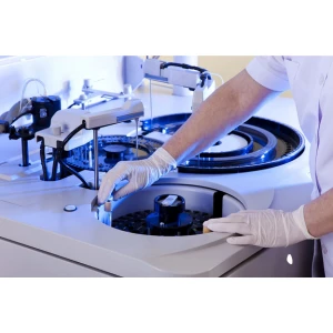 Fibra de carbono em equipamentos médicos